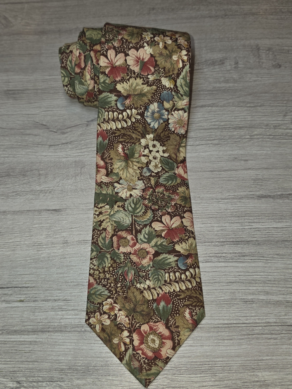 Vintage Tango By Max Raab Necktie Men's Floral Print Green Pink Tan Blue 57in